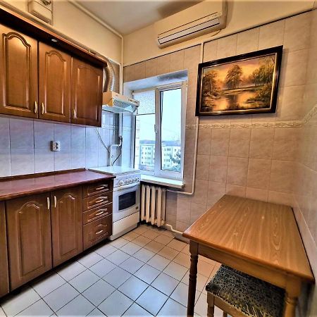 82-Avenue Apartment Csernyivci Kültér fotó