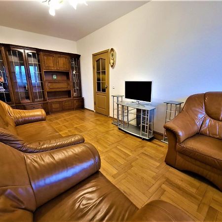 82-Avenue Apartment Csernyivci Kültér fotó